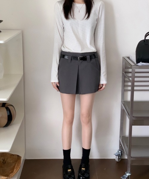 gossip！ロサンゼルス（ゴシップロサンゼルス）の「フェミニン　モードショートキュロットスカート（その他パンツ・レディース・グレー/ブラック/ホワイト・M/S）」の19枚目の写真