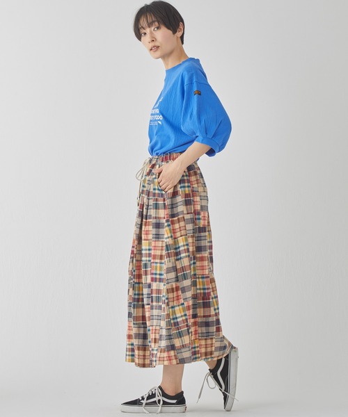 KRIFF MAYER Lady's Collection（クリフメイヤーレディースコレクション）の「【綿100%】マドラスパッチワークスカート（スカート・レディース・オフホワイト/ネイビー/サンドベージュ・MEDIUM/LARGE）」の13枚目の写真
