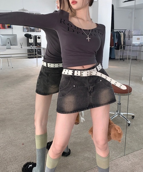 CERCA(チェルカ)の「HALEY PESCA/スリムロゴカットソー(Tシャツ/カットソー・レディース・グレー・FREE)」の3枚目の写真