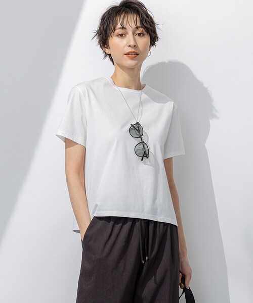 23区(ニジュウサンク)の「【洗える】ハイエンド クルーネック Tシャツ(Tシャツ/カットソー・レディース・ホワイト系/ダークブラウン系/ローズ系/ブラック系・38/40)」の2枚目の写真