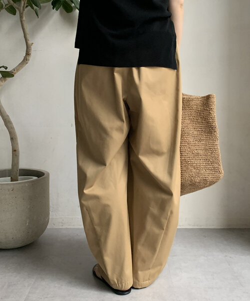 DouDou（ドゥドゥ）の「【WEB限定】カーブチノパン（その他パンツ・レディース・オフホワイト/キャメル・FREE）」の20枚目の写真