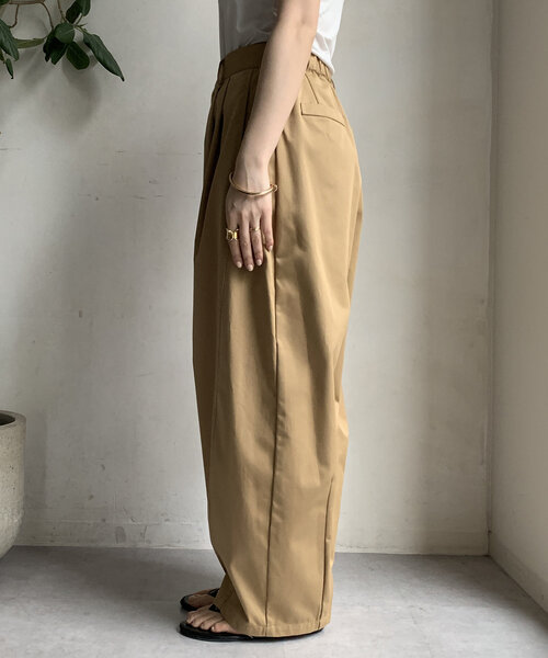 DouDou（ドゥドゥ）の「【WEB限定】カーブチノパン（その他パンツ・レディース・オフホワイト/キャメル・FREE）」の22枚目の写真