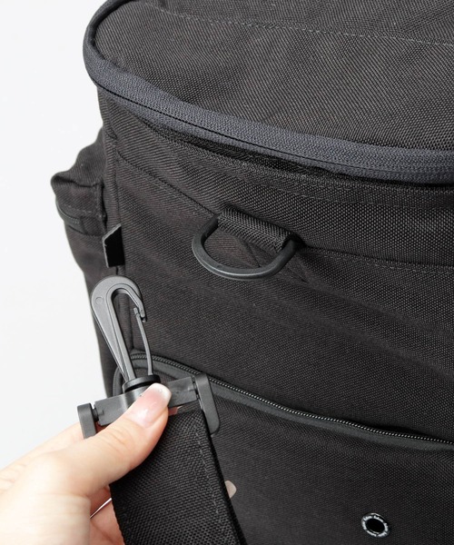 fulcro(フルクロ)の「fulcro フルクロ 撥水 13ポット ボストンバッグ ボーイング ビジネスボストン 4Aサイズ・シューズ収納対応 Explorerシリーズ 27L 大容量(ボストンバッグ・メンズ・ブラック・FREE)」の5枚目の写真