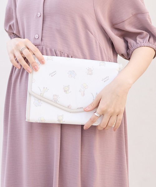 Rosemadame(ローズマダム)の「母子手帳ケース(母子手帳ケース・レディース・チャコールグレー/アイボリー/ブルー・FREE)」の3枚目の写真