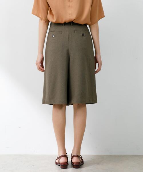 F by ROSSO(エフバイロッソ)の「『UR TECH DRYLUXE』F by ROSSO タックハーフパンツ(その他パンツ・レディース・ブラック/モカ/ベージュ・36/38)」の22枚目の写真