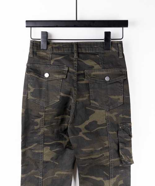 me+em select（ミームセレクト）の「【 ３size 】ヴィンテージカモフラストレッチカーゴフレアデニム ／ vintage camouflage stretch cargo flare denim（その他パンツ・レディース・カーキ・SMALL/MEDIUM/LARGE）」の20枚目の写真