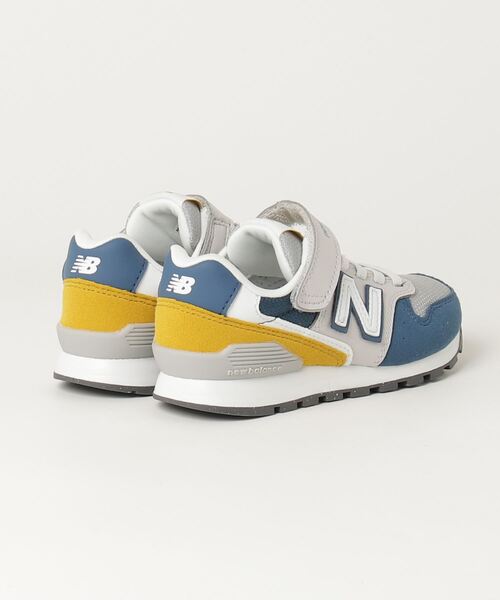 NEW BALANCE（ニューバランス）の「996（スニーカー・キッズ・ベージュ系その他2/ベージュ系その他/グレー系その他2/グレー系その他・24.0cm/24.5cm/25.0cm/23.5cm/23.0cm/22.5cm/20.0cm/20.5cm/21.0cm/21.5cm/22.0cm/17.0cm/17.5cm/18.0cm/18.5cm/19.0cm/19.5cm）」の15枚目の写真