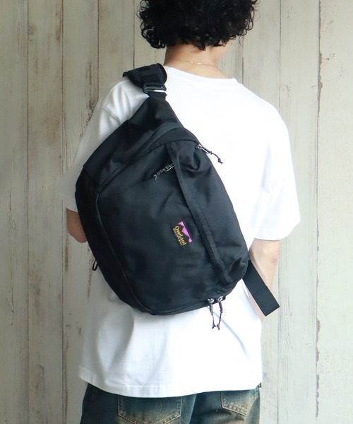 Overland(オーバーランド)の「【OverLand EQUIPMENT/オーバーランドイクイップメント】MESSENGER BAG/メッセンジャーバッグ(容量:約15L)(メッセンジャーバッグ・メンズ・ブラック・FREE)」の10枚目の写真