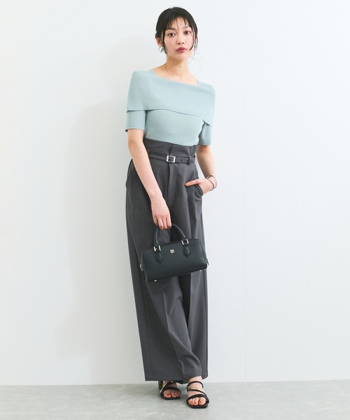 VIS（ビス）の「【アンチピリング/UVケア/洗える】オフショルハーフスリーブニット（ニット/セーター・レディース・オフホワイト/ネイビー/ダークブラウン/ライトグリーン/ピンク/ブラック/イエロー系その他・FREE）」の11枚目の写真