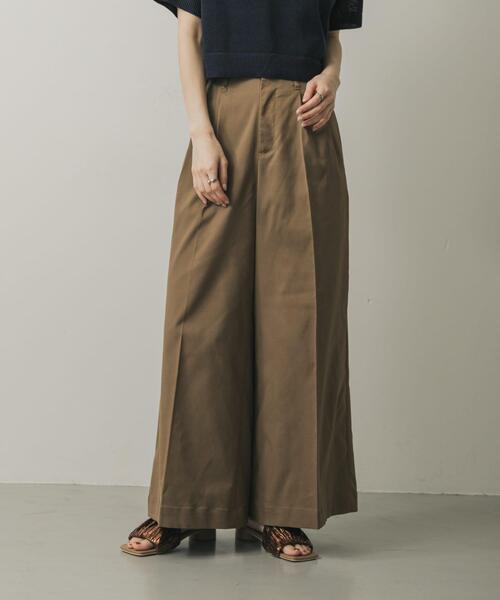 SENSE OF PLACE by URBAN RESEARCH（センスオブプレイスバイアーバンリサーチ）の「バギーチノパンツ（その他パンツ・レディース・ネイビー/ベージュ/アイボリー・SMALL/MEDIUM）」の3枚目の写真