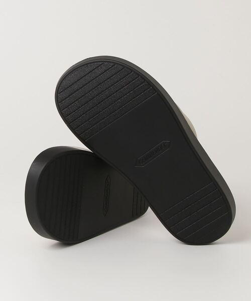 CAMINANDO（カミナンド）の「CAMINANDO W PADDED THONG DANDALS 2523W（サンダル・レディース・ブラック/ホワイト・23㎝/25㎝/24㎝）」の4枚目の写真