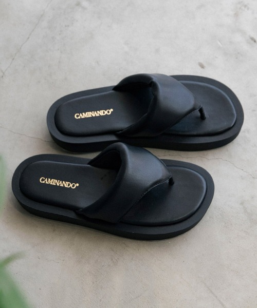 CAMINANDO（カミナンド）の「CAMINANDO W PADDED THONG DANDALS 2523W（サンダル・レディース・ブラック/ホワイト・23㎝/25㎝/24㎝）」の2枚目の写真