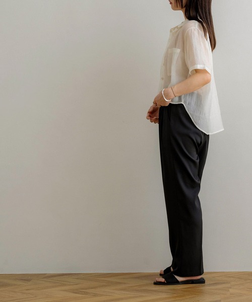 NOAHL(ノアル)の「【NOAHL】カラーストレートパンツ(スラックス・レディース・グレイッシュベージュ/ブラック/アイボリー/グリーン系/ブラウン/ダークブラウン/イエロー・M/L/XL/S)」の16枚目の写真