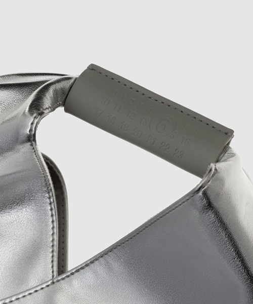 ハンドバッグ Mm6 Maison Margiela Borsa BORSA MANO（ハンドバッグ）｜MM6 Maison Margiela（ｴﾑｴﾑｼｯｸｽ