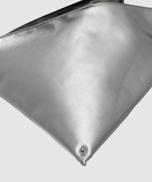 MM6 Maison Margiela（ｴﾑｴﾑｼｯｸｽ ﾒｿﾞﾝ ﾏﾙｼﾞｪﾗ）の「BORSA MANO