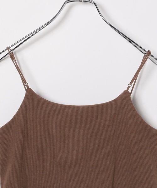 LEPSIM（レプシィム）の「カップ付き華奢紐キャミ　497163（キャミソール・レディース・アイボリー/ブラック/ブラウン・LARGE/MEDIUM）」の22枚目の写真