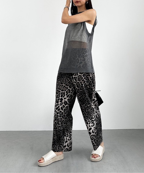 CIEL'AIR（シエルエアー）の「LEOPARD PANTS(ﾚｵﾊﾟｰﾄﾞﾊﾟﾝﾂ）（その他パンツ・レディース・グレー/ベージュ・MEDIUM/LARGE）」の4枚目の写真