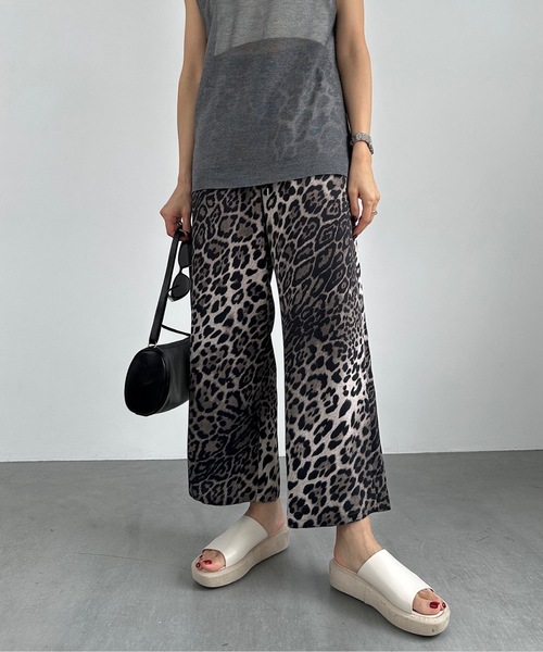 CIEL'AIR（シエルエアー）の「LEOPARD PANTS(ﾚｵﾊﾟｰﾄﾞﾊﾟﾝﾂ）（その他パンツ・レディース・グレー/ベージュ・MEDIUM/LARGE）」の6枚目の写真