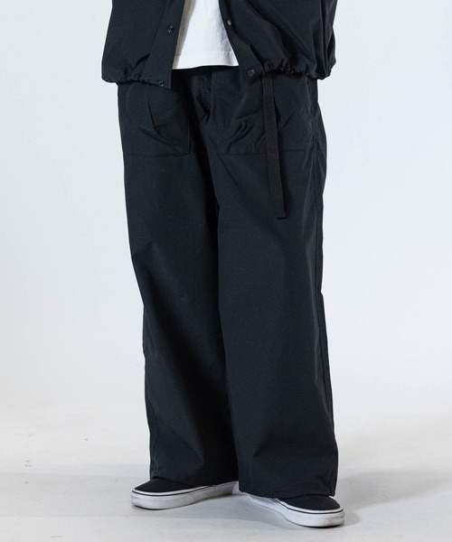 JOHN'S CLOSET（ジョンズクローゼット）の「【3】ストレッチリップストップ ベイカークライミング ワイドパンツ 【セットアップ展開】（チノパンツ・メンズ・ブラック/カーキ・MEDIUM/LARGE/X-LARGE）」の3枚目の写真