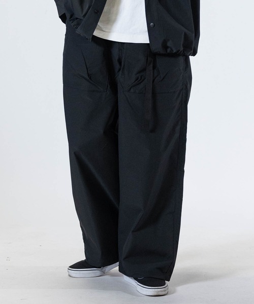 JOHN'S CLOSET（ジョンズクローゼット）の「【3】ストレッチリップストップ ベイカークライミング ワイドパンツ 【セットアップ展開】（チノパンツ・メンズ・ブラック/カーキ・MEDIUM/LARGE/X-LARGE）」の6枚目の写真