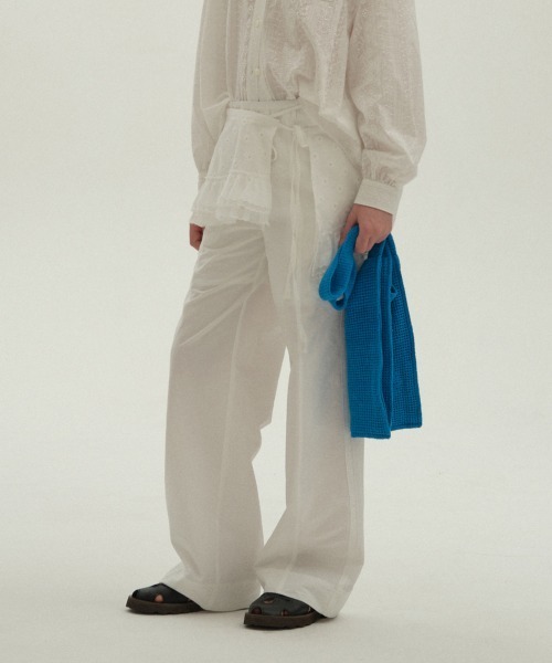 clor（クロル）の「COTTON DRAWSTRING PANTS（その他パンツ・レディース・ベージュ/ホワイト/レッド/ブラック・S/M）」の2枚目の写真