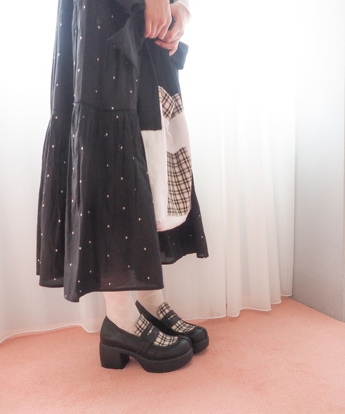 byあしながおじさん（バイアシナガオジサン）の「厚底コインローファーパンプス　8490119（ローファー・レディース・ベージュ/ダークブラウン/ブラック/カーキ/ブラック系その他/ベージュ系その他/ブラウン系その他・S/M/L/LL）」の19枚目の写真