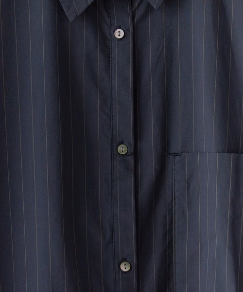 c/est(シーエ)の「c/est/シーエ LOSS シャツワンピース 秋物 秋服 2026年秋冬(シャツワンピース・レディース・ネイビー/オフホワイト/ブルー・FREE)」の11枚目の写真
