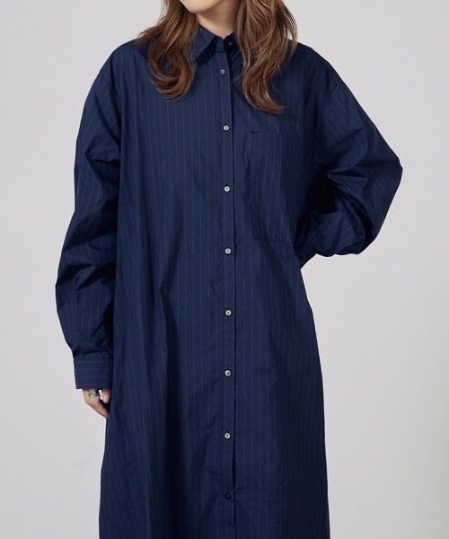c/est(シーエ)の「c/est/シーエ LOSS シャツワンピース 秋物 秋服 2026年秋冬(シャツワンピース・レディース・ネイビー/オフホワイト/ブルー・FREE)」の16枚目の写真