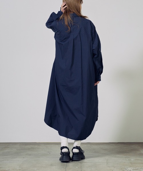 c/est(シーエ)の「c/est/シーエ LOSS シャツワンピース 秋物 秋服 2026年秋冬(シャツワンピース・レディース・ネイビー/オフホワイト/ブルー・FREE)」の9枚目の写真