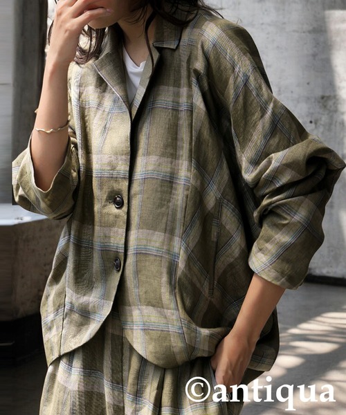 antiqua(アンティカ)の「リネンチェックジャケット(その他アウター・レディース・ブルー/カーキ・ONESIZE)」の2枚目の写真