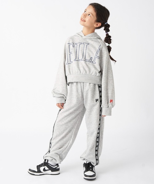 FILA（フィラ）の「FILAショート丈フード付きスウェット（スウェット・キッズ・杢グレー/ブラック・130/150/140/160/170）」の3枚目の写真