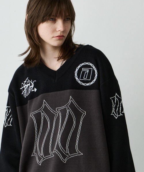 AIVER（アイバー）の「AIVER　フットボールオーバーニット（ニット/セーター・メンズ・ブラック/ダークグレー/グレー・LARGE/MEDIUM/SMALL）」の10枚目の写真