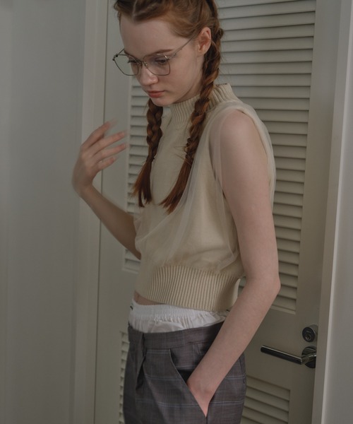 HONEY MI HONEY(ハニーミーハニー)の「over tulle no sleeve knit(ニット/セーター・レディース・オフホワイト/サックスブルー/ブラック/ピンク・FREE)」の11枚目の写真