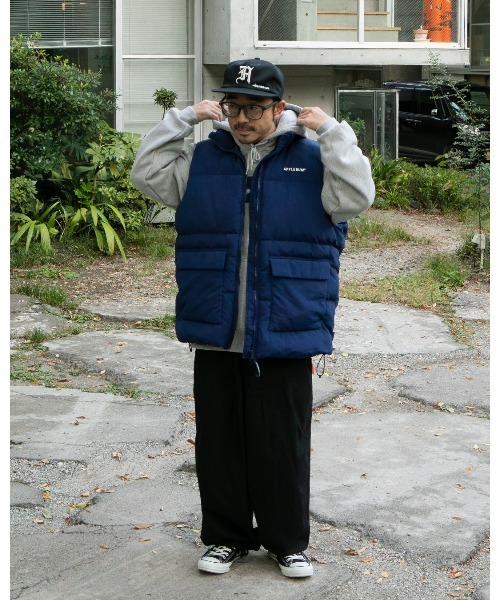 APPLEBUM(アップルバム)の「Puff Vest(ダウンベスト・メンズ・ブラック/ダークブルー・X-LARGE/LARGE/MEDIUM)」の6枚目の写真