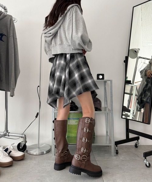 WEGO（ウィゴー）の「WEGO/ハトメベルトロングブーツ（ブーツ・レディース・ブラウン/ブラック・SMALL/LARGE/MEDIUM）」の6枚目の写真