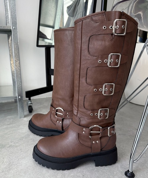 WEGO（ウィゴー）の「WEGO/ハトメベルトロングブーツ（ブーツ・レディース・ブラウン/ブラック・SMALL/LARGE/MEDIUM）」の4枚目の写真