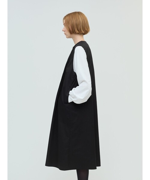 mizuiroind（ミズイロインド）の「mizuiro ind クルーネックピンタックワンピース（ワンピース・レディース・ブルー/ブラック/チャコールグレー・FREE）」の17枚目の写真