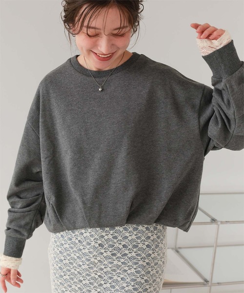 titivate（ティティベイト）の「ボリュームスリーブバルーンスウェットトップス（スウェット・レディース・チャコール/ネイビー/グレー/オフホワイト・M/L）」の4枚目の写真