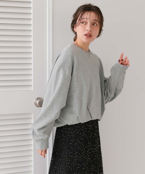 titivate（ティティベイト）の「ボリュームスリーブバルーンスウェットトップス（スウェット・レディース・チャコール/ネイビー/グレー/オフホワイト・M/L）」の15枚目の写真