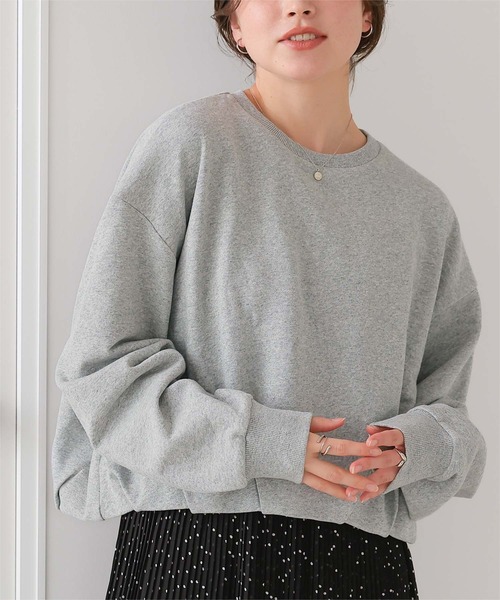 titivate（ティティベイト）の「ボリュームスリーブバルーンスウェットトップス（スウェット・レディース・チャコール/ネイビー/グレー/オフホワイト・M/L）」の16枚目の写真