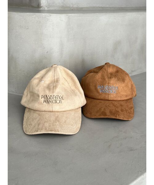 Ungrid(アングリッド)の「フェイクスウェードロゴキャップ(キャップ・レディース・ベージュ/ブラウン・FREE)」の16枚目の写真