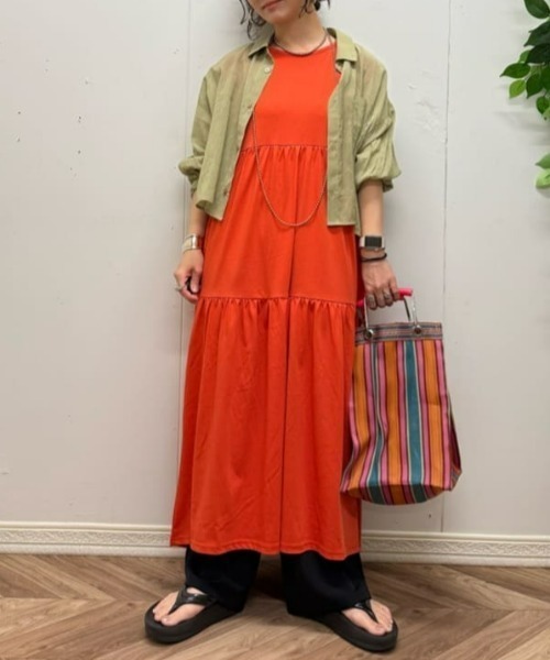 Right-on（ライトオン）の「【HONEYSUCKLE ROSE】接触冷感ティアードワンピース（ワンピース・レディース・レッド/ブラック・L/M）」の17枚目の写真