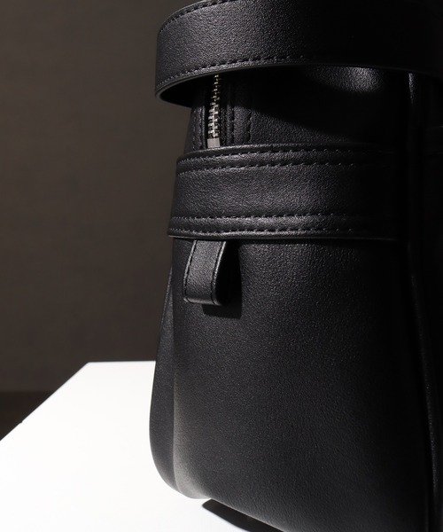 welise（ウェライズ）の「welise×犬飼京 -ephemeral-　アーティフィシャルPUレザー モードギミックスクールバッグ（ショルダーバッグ・メンズ・ブラック・FREE）」の17枚目の写真