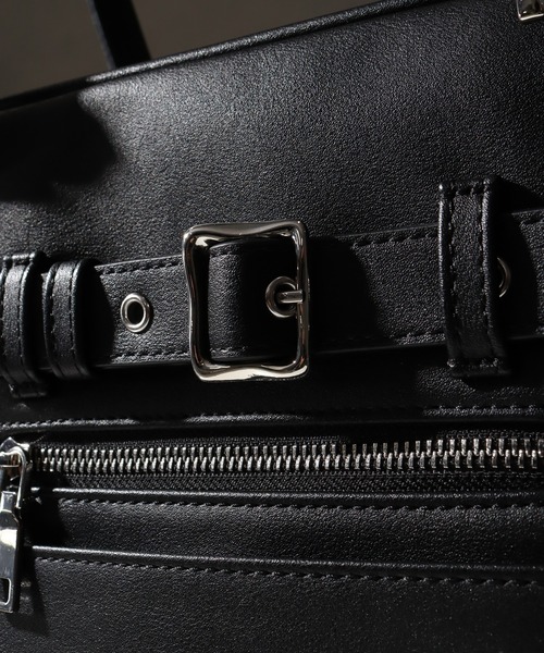 welise（ウェライズ）の「welise×犬飼京 -ephemeral-　アーティフィシャルPUレザー モードギミックスクールバッグ（ショルダーバッグ・メンズ・ブラック・FREE）」の12枚目の写真
