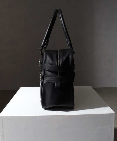 welise（ウェライズ）の「welise×犬飼京 -ephemeral-　アーティフィシャルPUレザー モードギミックスクールバッグ（ショルダーバッグ・メンズ・ブラック・FREE）」の9枚目の写真