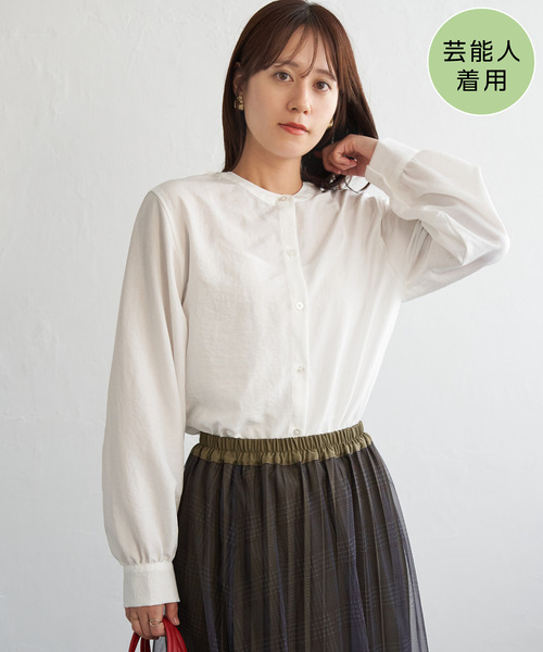 ikka(イッカ)の「【親子コーデ】マルチWAYバンドカラーシャツ(シャツ/ブラウス・レディース・オフホワイト/チャコールグレー/ブルー/グリーン/オレンジ/ダークベージュ・M/L/S)」の2枚目の写真