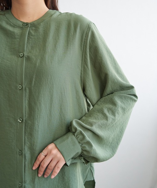 ikka(イッカ)の「【親子コーデ】マルチWAYバンドカラーシャツ(シャツ/ブラウス・レディース・オフホワイト/チャコールグレー/ブルー/グリーン/オレンジ/ダークベージュ・M/L/S)」の18枚目の写真