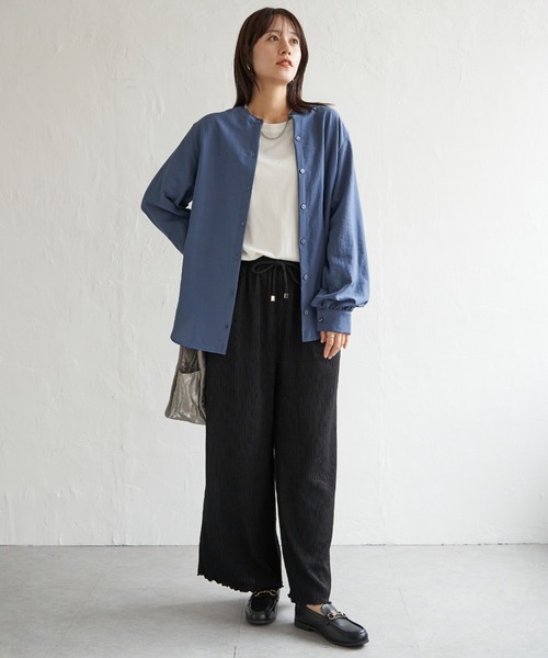 ikka(イッカ)の「【親子コーデ】マルチWAYバンドカラーシャツ(シャツ/ブラウス・レディース・オフホワイト/チャコールグレー/ブルー/グリーン/オレンジ/ダークベージュ・M/L/S)」の11枚目の写真