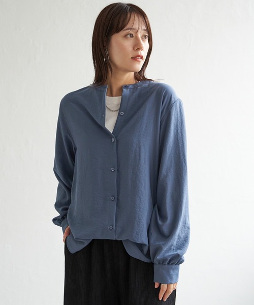 ikka(イッカ)の「【親子コーデ】マルチWAYバンドカラーシャツ(シャツ/ブラウス・レディース・オフホワイト/チャコールグレー/ブルー/グリーン/オレンジ/ダークベージュ・M/L/S)」の13枚目の写真