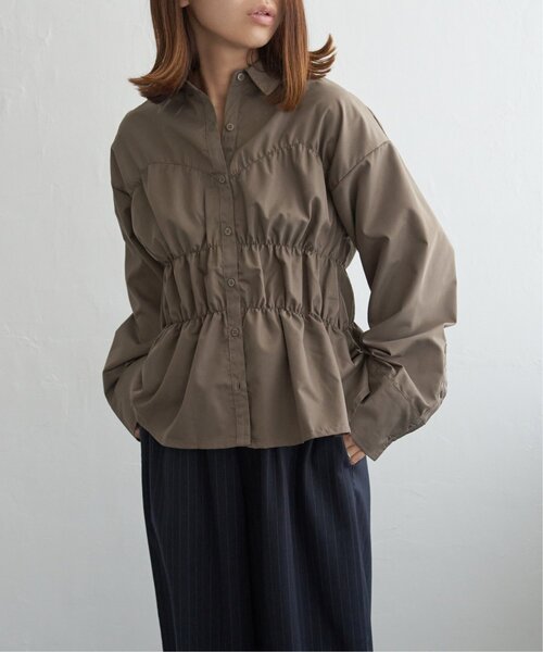 notch.(ノッチ)の「ブロードシャーリングシャツ(シャツ/ブラウス・レディース・オフホワイト/ブルー/ブラウン/チャコール・M)」の3枚目の写真